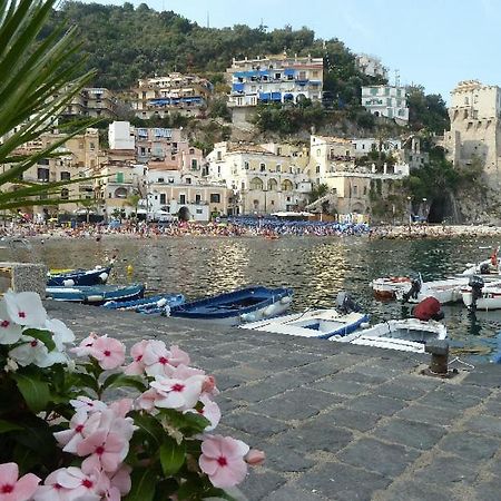 La Casetta Di Mary Cetara Exterior photo